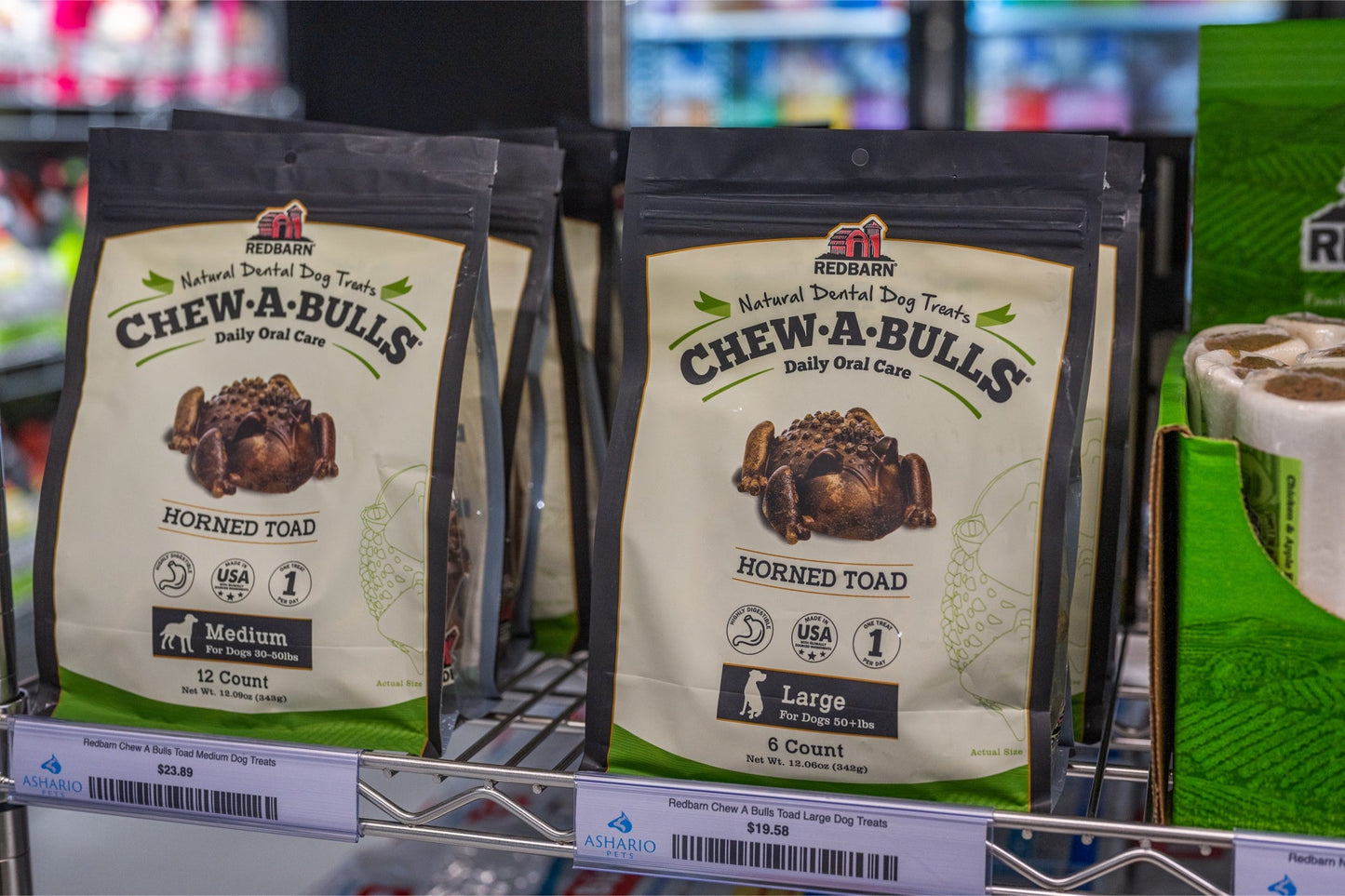 RedBarn Chew A Bulls dog treats in two sizes, Horned Toad flavor, beneficial for dogs' oral health