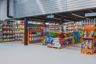 Low-Dust Cat Litter: Meaning, Tracking Fixes & Odor Tips | Ashario Pets