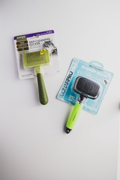 Conairpro Self-Cleaning Slicker Brush for Dogs, self-cleaning slicker brush, promotes a healthy coat and reduces shedding, easy to use and clean.