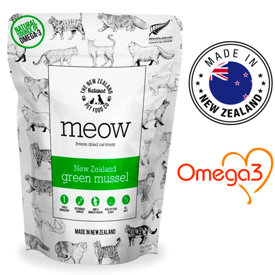 The New Zealand Pet Food Co meow freeze dried treats with NZPF green lipped mussels for cats
